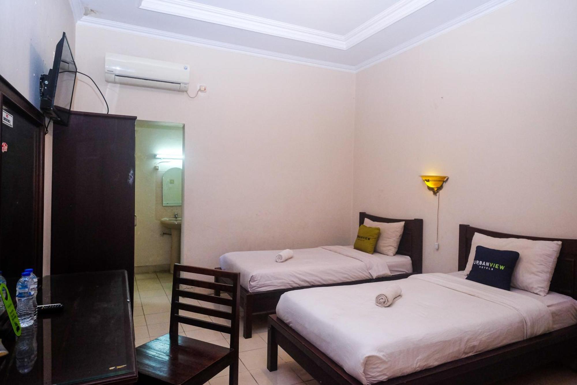 Urbanview Hotel Pondok Anggun Yogyakarta By Reddoorz Maguwo Exteriér fotografie