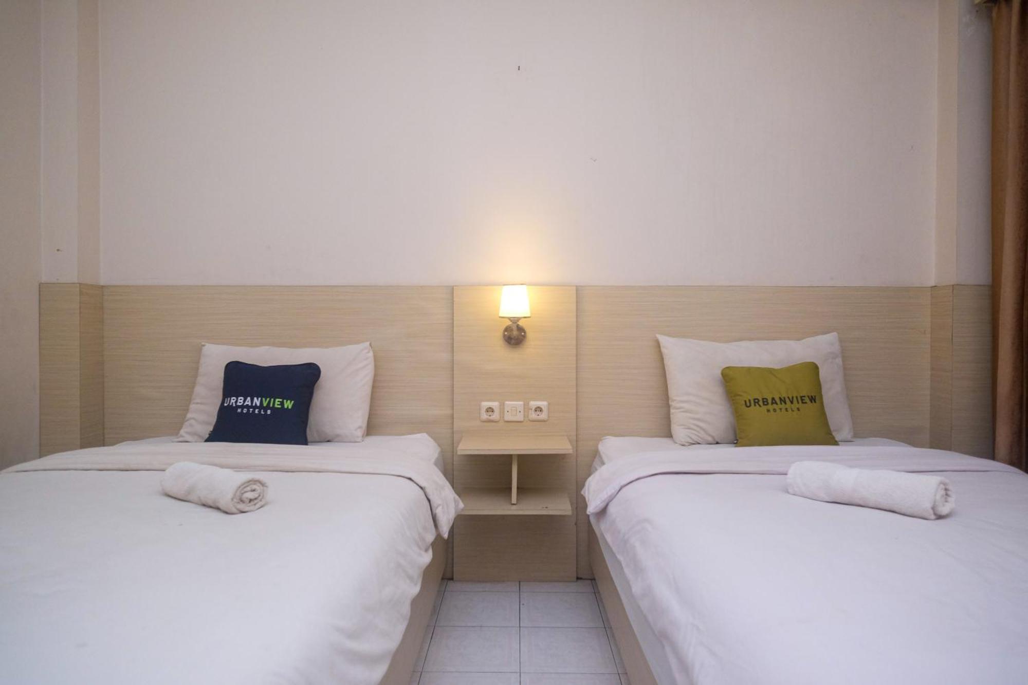 Urbanview Hotel Pondok Anggun Yogyakarta By Reddoorz Maguwo Exteriér fotografie