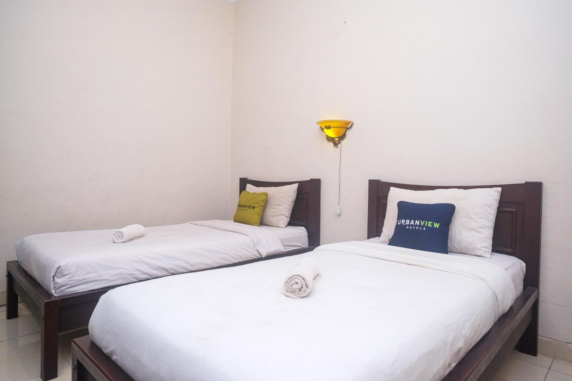 Urbanview Hotel Pondok Anggun Yogyakarta By Reddoorz Maguwo Exteriér fotografie
