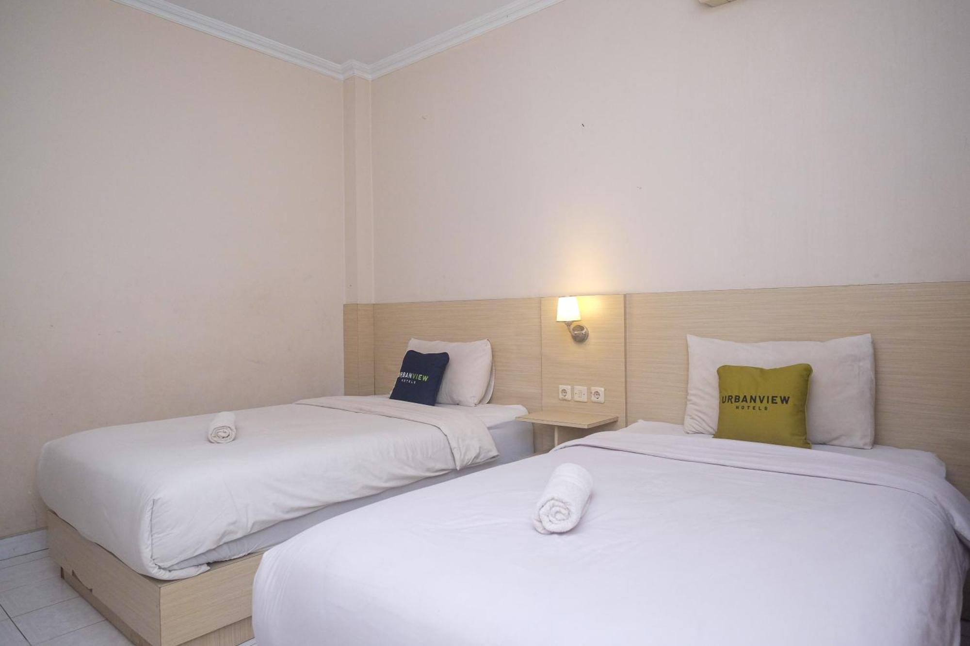 Urbanview Hotel Pondok Anggun Yogyakarta By Reddoorz Maguwo Exteriér fotografie