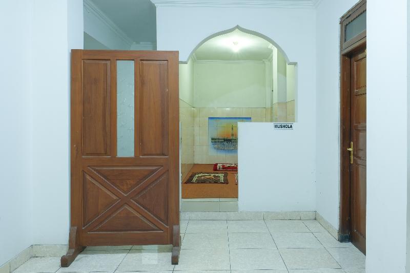 Urbanview Hotel Pondok Anggun Yogyakarta By Reddoorz Maguwo Exteriér fotografie
