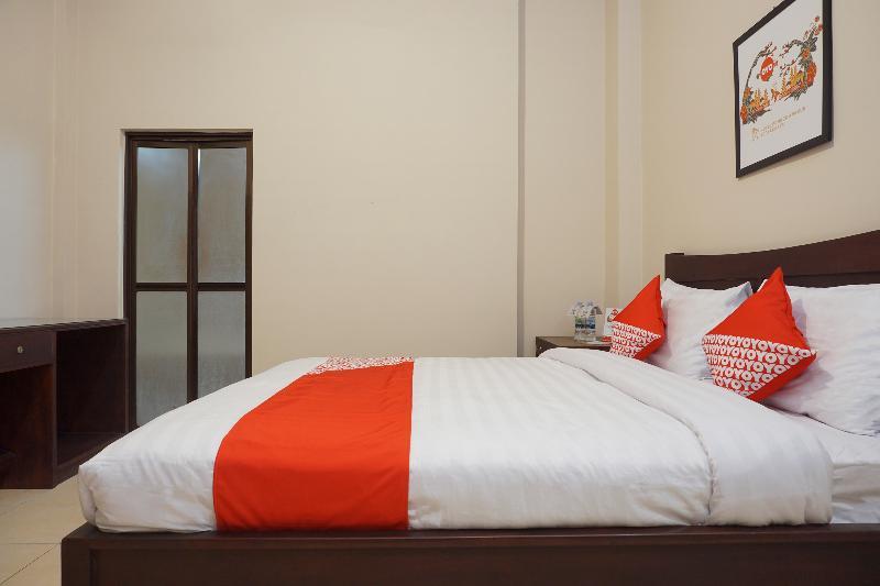 Urbanview Hotel Pondok Anggun Yogyakarta By Reddoorz Maguwo Exteriér fotografie